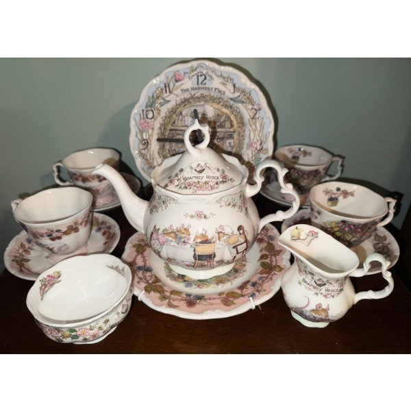Royal Daulton Bone China Tea Service Set - 'Brambly Hedge'