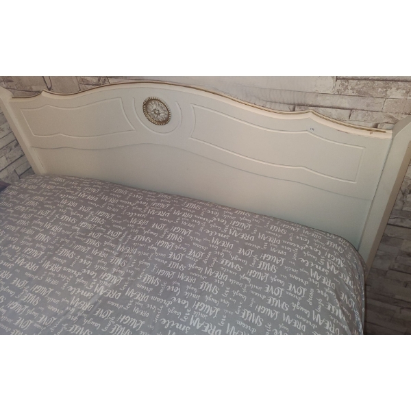 Twin Bed 40 W, 75 D, 39 T- Headboard, Rails, Mattress, and Marvel Duvet Cover Included