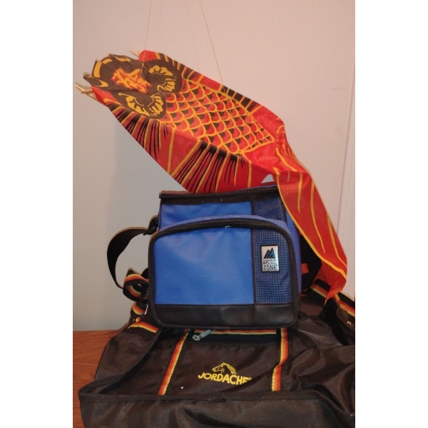 Picnic/Park Pack - Insulated Bag Duffle Bag Asain Kite & More