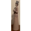Image 2 : LLADRO Porcelain Musician w/ Guitar Figure - 9.5T 