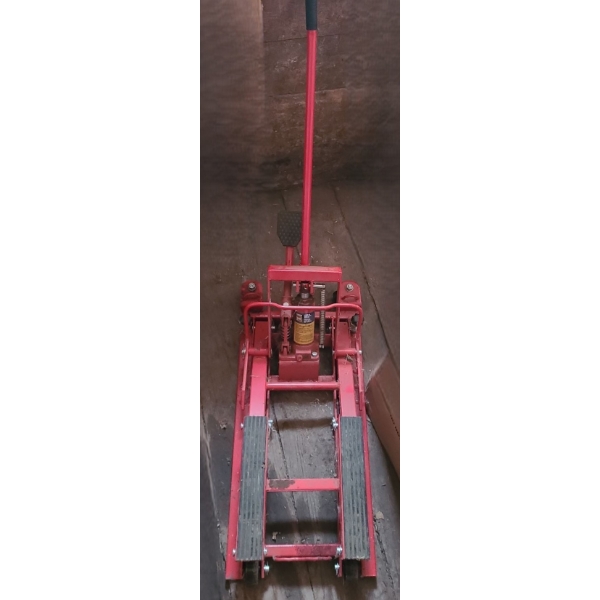 - Power Fist 1500 LB Hydraulic ATV Lift