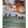 Image 6 : Glass Cactus 8 T, Wooden Bowls, Stonehenge Picture, Marble Rhino and More!