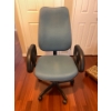 Image 1 : Max Comfort Adjustable Home Office Chair on Casters