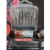 Image 5 : Motomaster Adjustable Filter Pliers, Hot Glue Gun, Jobmate Drill Bits + More