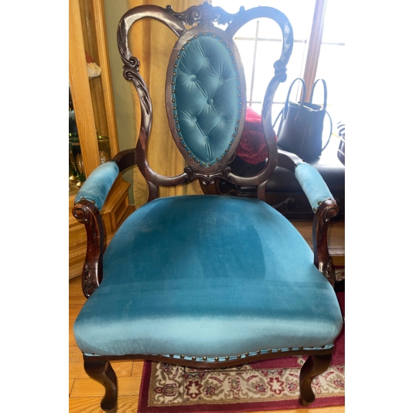 Dark Oak Victorian Reproduction Chair Teal Blue MINT Gorgeous 26W x 28D x 38T