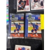 Image 8 : Hockey Cards and Signed Edmonton Oilers Postcards Featuring Wayne Gretzky