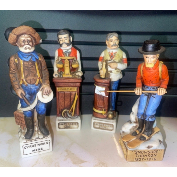 Four Strapping Lads Collectable Ceramic Figurines 6T 