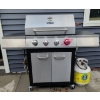 Image 1 : Dyna-Glo Propane Grill w/ Cover - Very Lightly Used