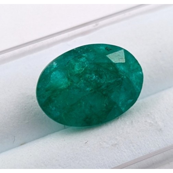 5.15 ct Certified Brazilian Emerald Gemstone Oval Cut ($7,725 Appraisal)