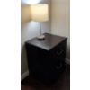 Image 2 : Dark Wood Side Table w/ Pull Chord Table Lamp 22x16x26