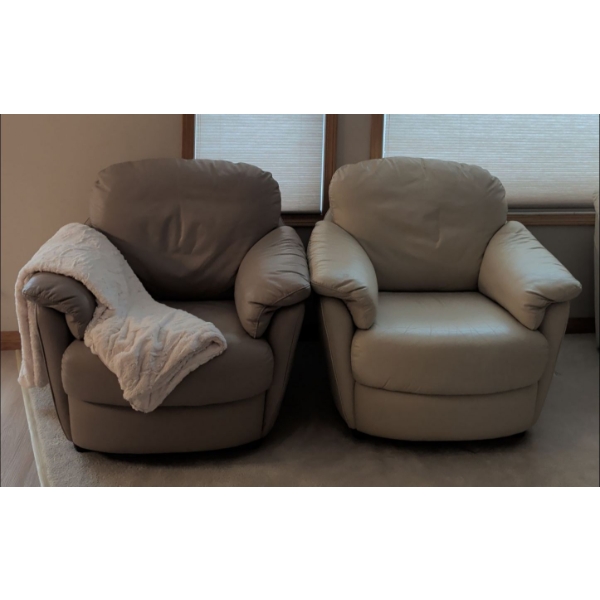 Natuzzi Genuine Leather Club Chairs w/ Faux Fur Throw Blanket 