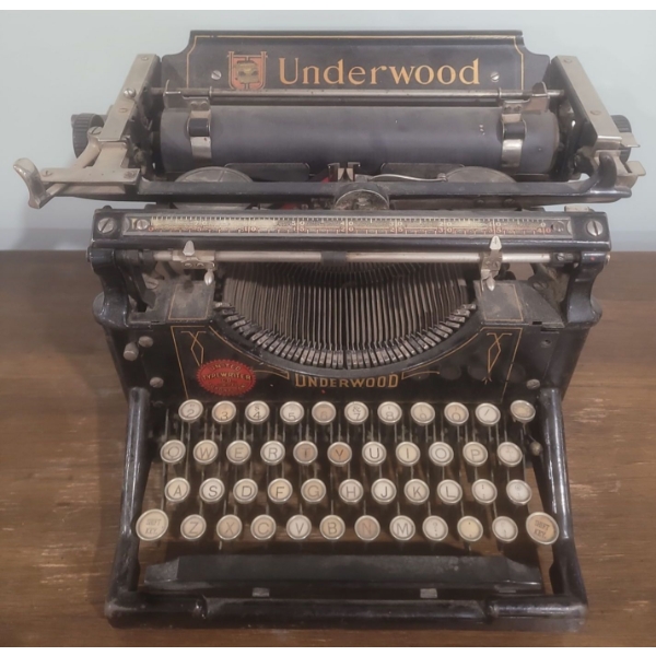 Underwood  Typewriter - United Typewriter Co.Limited Toronto, Ontario