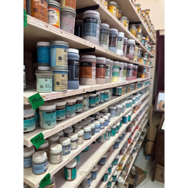 2 ounce 4 oz. and 16 ounce under glaze whole row