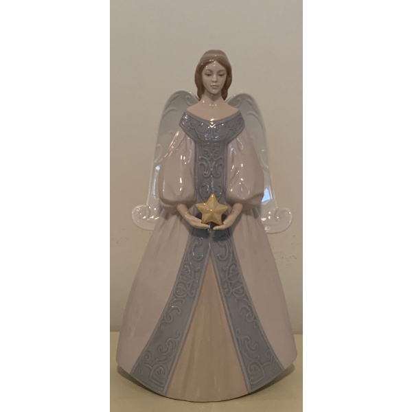 LLADRO Porcelain Angelic Tree Topper 10T 