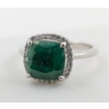 Image 2 : 2.7 ct Certified Silver Emerald Gemstone Ring ($3,710 Appraisal)