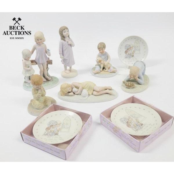 FRANCES HOOK A CHILDS WORLD FIGURINE VINTAGE , 3 PRECIOUS MOMENTS PLATES