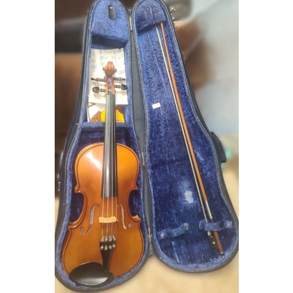 Cellini Violin w/ Case, Made in Korea