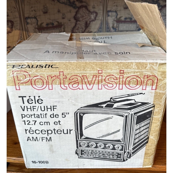 Realistic Portavision, New in Box 16-100B