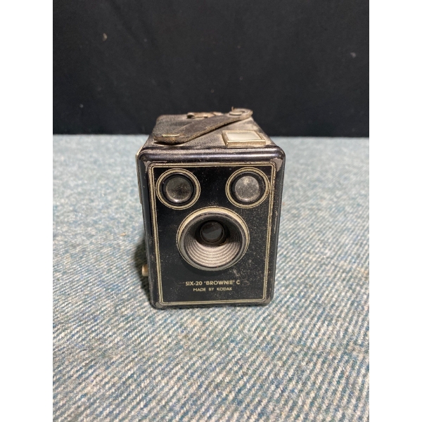 Six-20 Brownie C