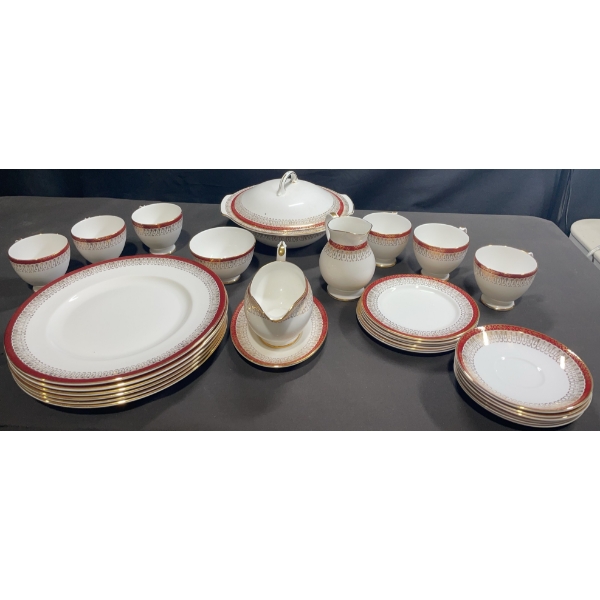 Royal Aynsley "Majestic" Bone China Dinnerware Set, England