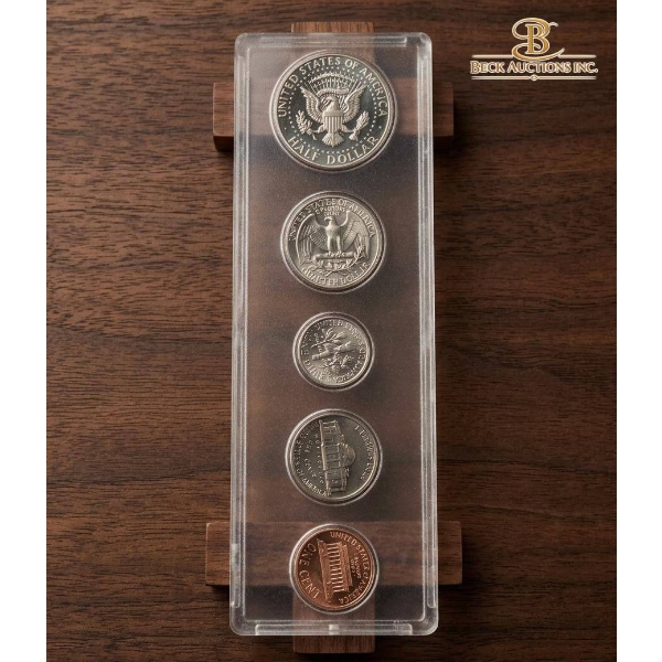 United States 1976 Bicentennial Coin Set in Protective Case