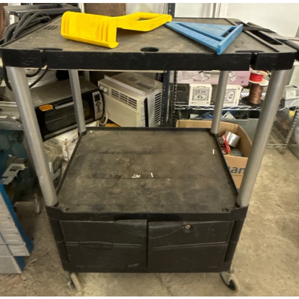 Rubbermaid Commercial Media Master AV Cart w/lockable Bottom Cabinet
