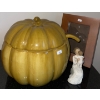Image 1 : Seasonal Pumkin Punch Bowl w/ Collectable Willow Tree Figurines