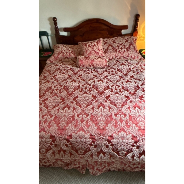 Queen Bed w/ Organic Cotton Mattress, Box Spring, Frame, Wood Headboard, and Quilts 