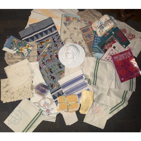 Quilter's Essentials & More - Books Fabric Doilies Knit Wash Cloths Treasure Candle 