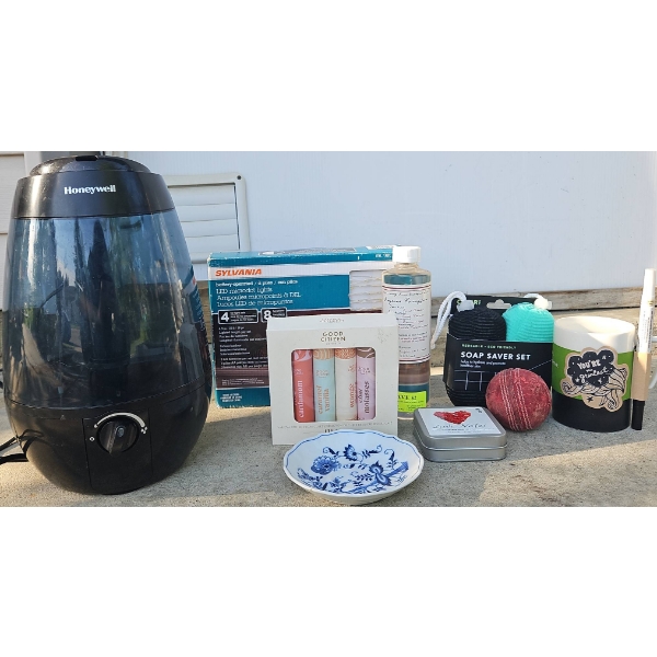 Lot: Honeywell Humidifier, Sylvania LED Lights, Coffee Sugar Flight, Mug, and More