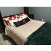 Image 4 : Floral and Solid Accent Bedding Set, 8 Pieces, Bedding Only