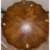 Image 2 : Brass & Walnut Decorative End Table 17x21