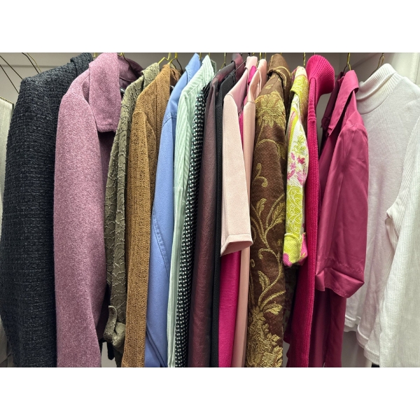 Ladies Office / Casualwear - Size L - Blazers Dress Pants & more