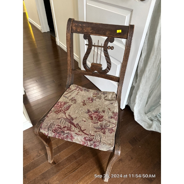 Lovely Duncan Phyfe Style Harp Back Chair 