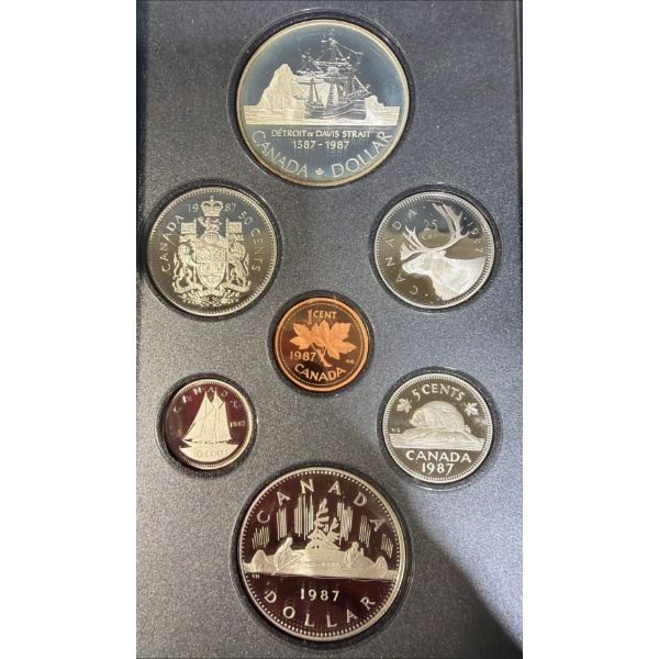 1977 Canadian Specimen Set With 50% Silver Dollar 23.33 Grams