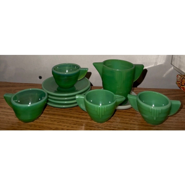 Antique Akro Agate Jadeite Miniature Tea Set 