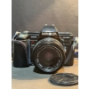 Image 1 : Minolta Maxxum 7000 AF SLR with Sigma Lens