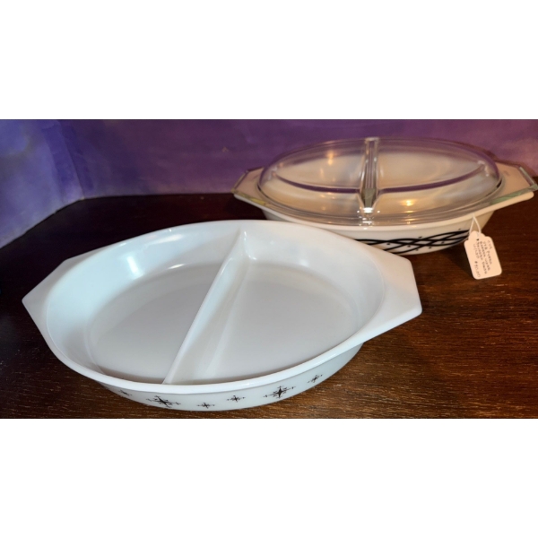 Vintage Pyrex Divided Serving Dish w/Lid-Black Star, Compass Or Snowflake Pattern