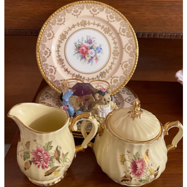 Paragon Fine Bone China Dessert Plates w/ Japanese Cream & Suger Containers 5T