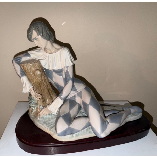 LLadro Statue w/ Wooden Base 15.5 W, 8 D, w/ Statue on Top 11 T	