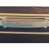 Image 4 : "Like New" Vintage Samsonite "Sherbrooke" Travel Set. Original keys and Hangers Included.