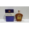 Image 1 : Seagram's Crown Royal Canadian Whiskey 710ml - Sealed 1968