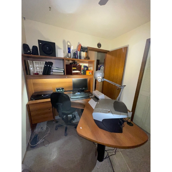 Home Office Furniture Corner Desk w/ Chair on Casters 39x22x56