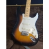 Image 8 : Fender Stratocaster w/ Case
