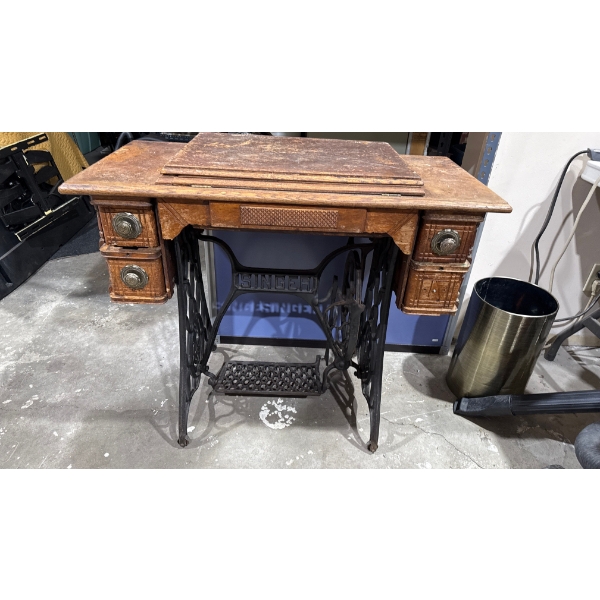 Antique Singer Sew Machine Table  