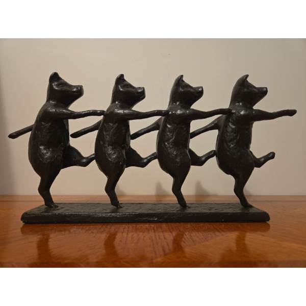 Cast  Iron Marching Pigs - 15W, 7T 