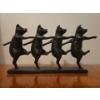 Image 1 : Cast  Iron Marching Pigs - 15W, 7T 