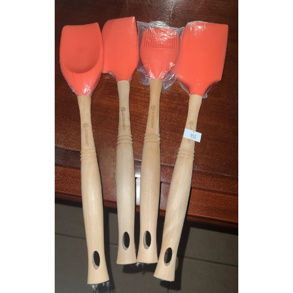 Le Creuset Silicone Kitchen Tools 