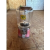 Image 1 : Beaver 10 Cent Gum Ball Machine Glass and Cast Iron Base 