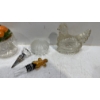 Image 2 : Vase, Figures, Glass Containors